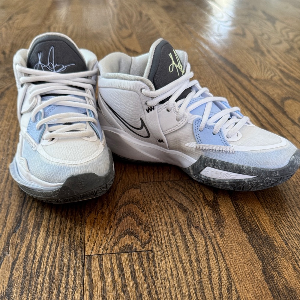 Nike Kyrie Infinity Smoke and Mirrors Sneakers